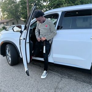 Meet your Posher, Cellus